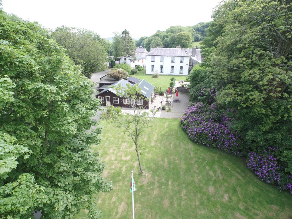 Priskilly Forest Country House Фишгард Экстерьер фото